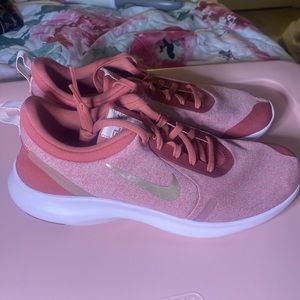 Nike Flex Experience 8 Running Shoes